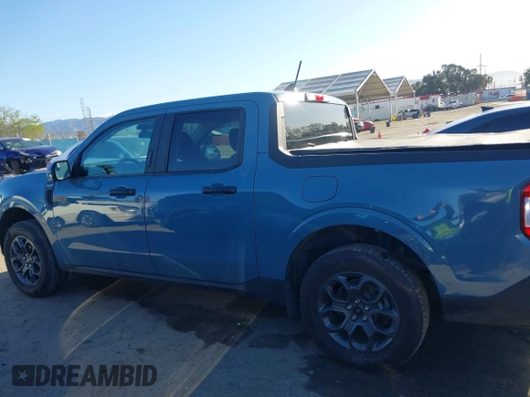 2022 Ford Maverick XL z VIN 3FTTW8E39NRA80452, wystawiony jako IAAI lot #41815501 z przebiegiem 65 096 mil mil oraz . Historia ofert i sprzedaży dostępna na DreamBid. Obrazek 14.