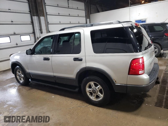 2003 Ford Explorer XLT z VIN 1FMZU73K03ZA66531, wystawiony jako Copart lot #61085955 z przebiegiem 225 514 mil mil oraz Szkoda całkowita • Salvage title. Historia ofert i sprzedaży dostępna na DreamBid. Obrazek 2.
