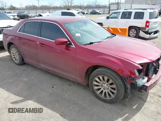 2013 Chrysler 300 with VIN 2C3CCAAG3DH658472, listed as a IAAI auction lot 41725689 with 103,541 mi miles. Bid and sale history available at carsss.com. Image 1.