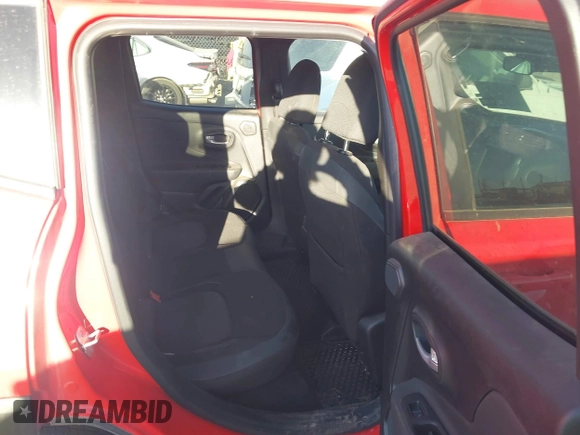 2023 Jeep Renegade Latitude с VIN ZACNJDB14PPP44282, выставлен на аукционе IAAI как лот 41745597 с пробегом 15 887 миль миль и . История ставок и продаж доступна на DreamBid. Изображение 8.