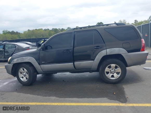 2003 Toyota 4Runner SR5 with VIN JTEZU14R630003771, listed as a IAAI auction lot 41917612 with 186,312 mi miles. Bid and sale history available at carsss.com. Image 15.