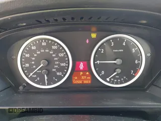2004 BMW 5 Series 530i z VIN WBANA735X4B066047, wystawiony jako IAAI lot #41791005 z przebiegiem 147 534 mil mil oraz . Historia ofert i sprzedaży dostępna na DreamBid. Obrazek 7.