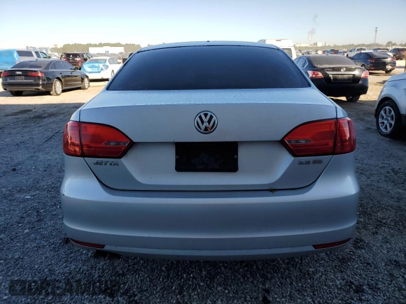 2013 Volkswagen Jetta SE with VIN 3VWDP7AJXDM367100, listed as a Copart auction lot 82292364 with 162,074 mi miles and Clean title. Bid and sale history available at DreamBid. Image 6.