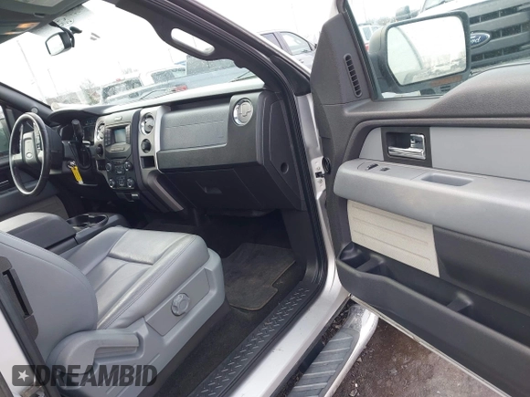 2014 Ford F-150 XL with VIN 1FTFX1ET3EKE46900, listed as a IAAI auction lot 41685367 with 115,849 mi miles. Bid and sale history available at carsss.com. Image 5.