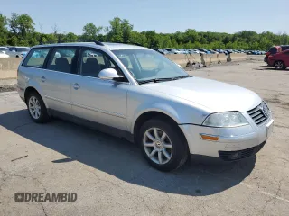 2004 Volkswagen Passat GLS z VIN WVWVD63B54E342658, wystawiony jako Copart lot #59256635 z przebiegiem 73 840 mil mil oraz Czysty tytuł • Clean title. Historia ofert i sprzedaży dostępna na DreamBid. Obrazek 4.