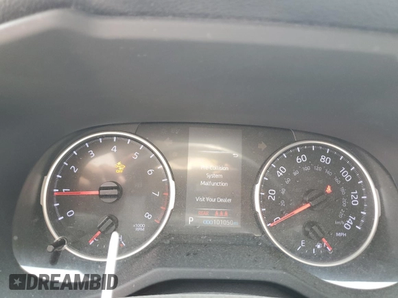 2019 Toyota RAV4 LE with VIN JTMH1RFV0KJ006644, listed as a Copart auction lot 59546835 with 101,050 mi miles and Salvage title. Bid and sale history available at DreamBid. Image 9.