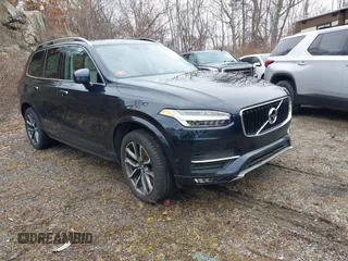 2016 Volvo XC90 T6 Momentum with VIN YV4A22PK5G1061802, listed as a IAAI auction lot 38577183 with 109,291 mi miles. Bid and sale history available at carsss.com. Image 1.