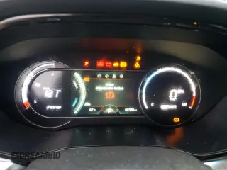 2020 Kia Niro EX Premium with VIN KNDCE3LG5L5071680, listed as a Copart auction lot 54533755 with 60,386 mi miles and Salvage Title. Bid and sale history available at DreamBid. Image 9.