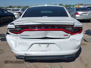 2015 Dodge Charger RT with VIN 2C3CDXCT3FH813549, listed as a IAAI auction lot 41976777 with 88,032 mi miles and . Bid and sale history available at DreamBid. Image 16.