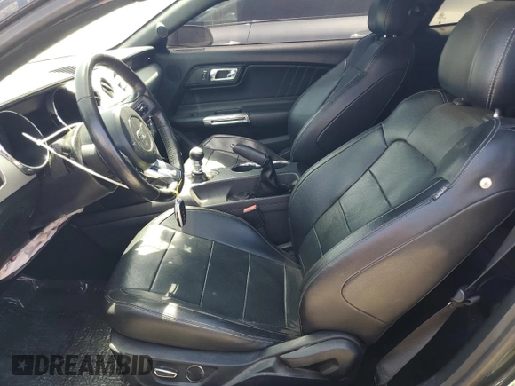 2016 Ford Mustang EcoBoost z VIN 1FA6P8TH1G5211913, wystawiony jako Copart lot #62002795 z przebiegiem 95 344 mil mil oraz Szkoda całkowita • Salvage title. Historia ofert i sprzedaży dostępna na DreamBid. Obrazek 7.