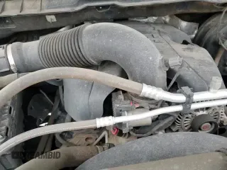 2017 Ram 1500 Express z VIN 3C6RR7KT9HG793648, wystawiony jako Copart lot #87637945 z przebiegiem 87 348 mil mil oraz Szkoda całkowita • Salvage title. Historia ofert i sprzedaży dostępna na DreamBid. Obrazek 15.