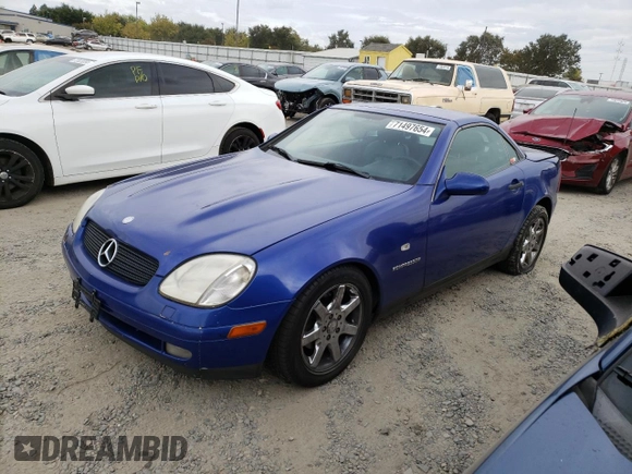 1998 Mercedes-Benz SLK 230/320 with VIN WDBKK47F9WF079564, listed as a Copart auction lot 71497654 with 226,380 mi miles and Salvage Title. Bid and sale history available at DreamBid. Image 1.