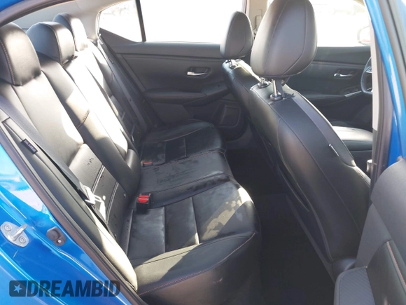 2021 Nissan Sentra SR with VIN 3N1AB8DV3MY227846, listed as a IAAI auction lot 41979794 with 54,637 mi miles and . Bid and sale history available at DreamBid. Image 8.
