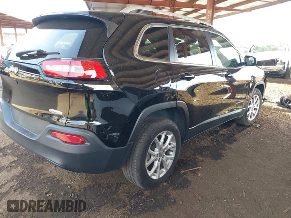 2017 Jeep Cherokee Latitude with VIN 1C4PJLCB1HW641872, listed as a IAAI auction lot 41404099 with 64,782 mi miles and . Bid and sale history available at carsss.com. Image 4.
