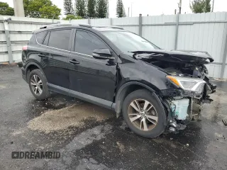2017 Toyota RAV4 XLE with VIN 2T3WFREV9HW400776, listed as a Copart auction lot 71912124 with 51,159 mi miles and Salvage Title. Bid and sale history available at carsss.com. Image 4.