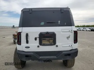 2022 Ford Bronco с VIN 1FMDE5CP9NLA76116, выставлен на аукционе Copart как лот 49716545 с пробегом 56 654 миль миль и Списание • Salvage title. История ставок и продаж доступна на DreamBid. Изображение 6.
