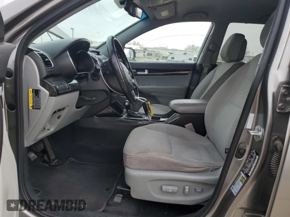 2014 Kia Sorento LX with VIN 5XYKT4A74EG515183, listed as a Copart auction lot 45332975 with 126,082 mi miles and Salvage Title. Bid and sale history available at carsss.com. Image 7.