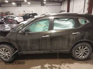 2015 Nissan Rogue SV with VIN 5N1AT2MV1FC901930, listed as a IAAI auction lot 41596966 with 116,083 mi miles. Bid and sale history available at carsss.com. Image 13.