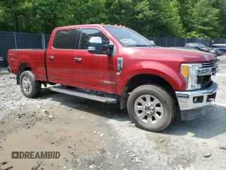 2017 Ford F-350 Platinum z VIN 1FT8W3BTXHEC39144, wystawiony jako Copart lot #59294385 z przebiegiem 171 556 mil mil oraz Szkoda całkowita • Salvage title. Historia ofert i sprzedaży dostępna na DreamBid. Obrazek 4.