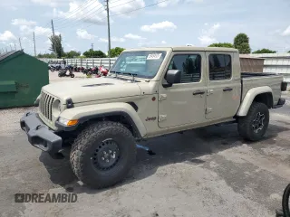 2022 Jeep Gladiator Rubicon z VIN 1C6JJTBG2NL171598, wystawiony jako Copart lot #59494925 z przebiegiem 46 097 mil mil oraz Szkoda całkowita • Salvage title. Historia ofert i sprzedaży dostępna na DreamBid. Obrazek 1.