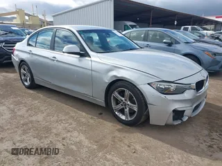 2014 BMW 3 Series 328i с VIN WBA3C1C50EK112243, выставлен на аукционе IAAI как лот 41626592 с пробегом 157 215 миль миль и . История ставок и продаж доступна на DreamBid. Изображение 1.