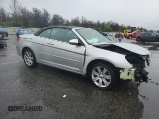 2010 Chrysler Sebring Touring z VIN 1C3BC5ED1AN153410, wystawiony jako Copart lot #55224685 z przebiegiem Nie podano mil oraz Szkody całkowita. Historia ofert i sprzedaży dostępna na DreamBid. Obrazek 4.