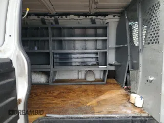 2004 GMC Savana Cargo z VIN 1GTHG35U041163307, wystawiony jako Copart lot #53475605 z przebiegiem Nie podano mil oraz Szkody całkowita. Historia ofert i sprzedaży dostępna na DreamBid. Obrazek 11.