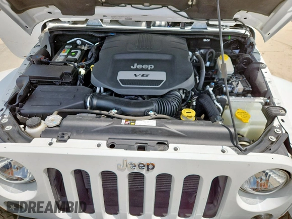 2014 Jeep Wrangler Unlimited Sahara with VIN 1C4BJWEG5EL309502, listed as a Copart auction lot 61804885 with 60,683 mi miles and Salvage title. Bid and sale history available at DreamBid. Image 11.