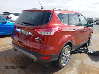 2016 Ford Escape SE with VIN 1FMCU0G92GUA84004, listed as a IAAI auction lot 41752767 with 117,458 mi miles. Bid and sale history available at carsss.com. Image 4.