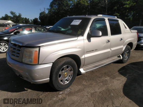 2005 Cadillac Escalade EXT z VIN 3GYEK62NX5G288196, wystawiony jako IAAI lot #42288294 z przebiegiem 94 464 mil mil oraz . Historia ofert i sprzedaży dostępna na DreamBid. Obrazek 2.