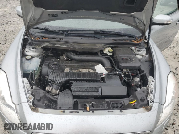 2011 Volvo C70 z VIN YV1672MC7BJ116079, wystawiony jako Copart lot #54872745 z przebiegiem 100 464 mil mil oraz Szkoda całkowita • Salvage title. Historia ofert i sprzedaży dostępna na DreamBid. Obrazek 11.