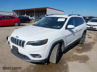 2019 Jeep Cherokee Limited with VIN 1C4PJLDB6KD466407, listed as a IAAI auction lot 41484308 with 150,144 mi miles. Bid and sale history available at carsss.com. Image 17.