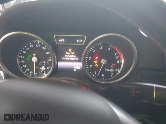 2015 Mercedes-Benz M 350 with VIN 4JGDA5HB2FA578858, listed as a IAAI auction lot 42220126 with 136,554 mi miles and . Bid and sale history available at DreamBid. Image 7.
