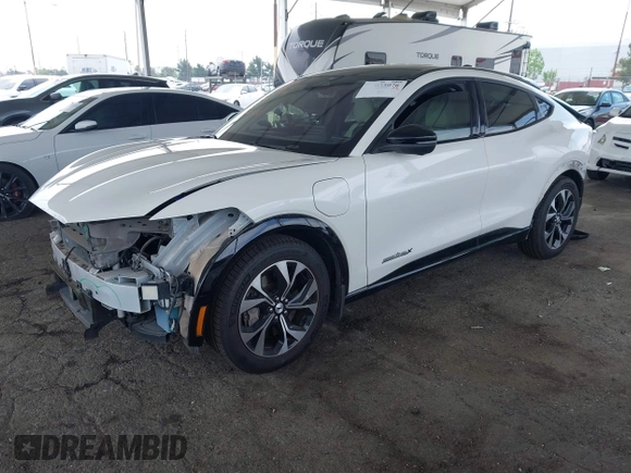 2021 Ford Mustang Mach-E Premium с VIN 3FMTK3SU6MMA27937, выставлен на аукционе IAAI как лот 42033076 с пробегом 90 743 миль миль и . История ставок и продаж доступна на DreamBid. Изображение 18.