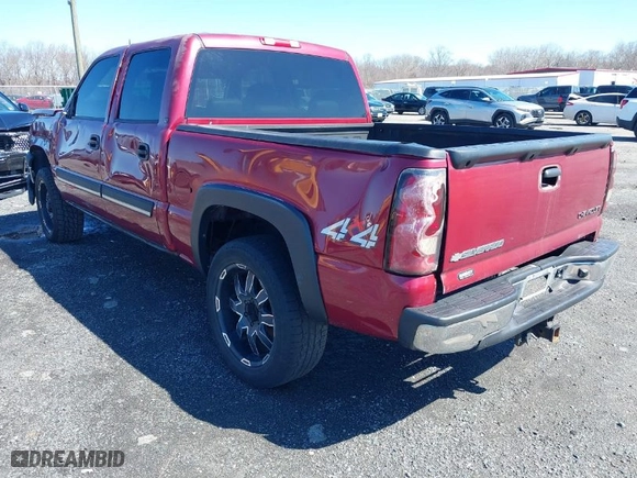 2004 Chevrolet Silverado 1500 Crew Cab Z71 with VIN 2GCEK13T141321132, listed as a IAAI auction lot 41618562 with 180,373 mi miles. Bid and sale history available at carsss.com. Image 3.