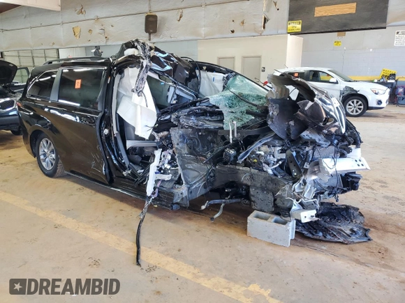 2022 Toyota Sienna LE с VIN 5TDKRKEC6NS135517, выставлен на аукционе Copart как лот 43521365 с пробегом Не указан миль и Списание • Salvage title. История ставок и продаж доступна на DreamBid. Изображение 4.