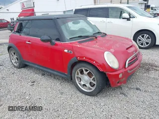 2003 MINI Hardtop S with VIN WMWRE33423TD67980, listed as a IAAI auction lot 42450982 with Not provided miles and . Bid and sale history available at DreamBid. Image 1.
