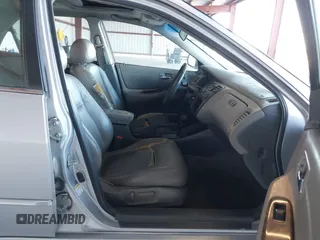 2001 Honda Accord EX z VIN 1HGCG16581A061367, wystawiony jako IAAI lot #41273264 z przebiegiem 294 003 mil mil oraz . Historia ofert i sprzedaży dostępna na DreamBid. Obrazek 5.