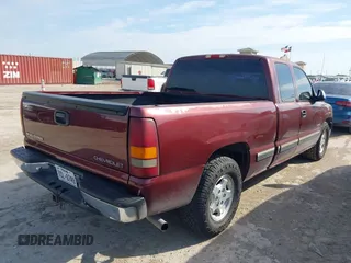 2001 Chevrolet Silverado 1500 LS with VIN 2GCEC19T611362534, listed as a IAAI auction lot 42262537 with 231,398 mi miles and . Bid and sale history available at DreamBid. Image 4.
