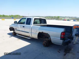 2002 Dodge 2500 with VIN 3B7KF23672M269874, listed as a IAAI auction lot 42080810 with 307,911 mi miles. Bid and sale history available at carsss.com. Image 3.