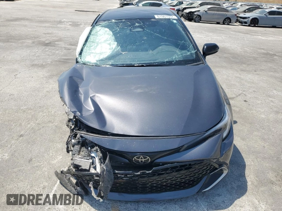 2024 Toyota Corolla Hatchback XSE with VIN JTNC4MBE8R3214341, listed as a Copart auction lot 61961944 with 9,225 mi miles and Salvage Title. Bid and sale history available at carsss.com. Image 5.