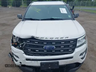 2017 Ford Explorer XLT z VIN 1FM5K8D84HGB85845, wystawiony jako IAAI lot #42342199 z przebiegiem 86 378 mil mil oraz . Historia ofert i sprzedaży dostępna na DreamBid. Obrazek 12.