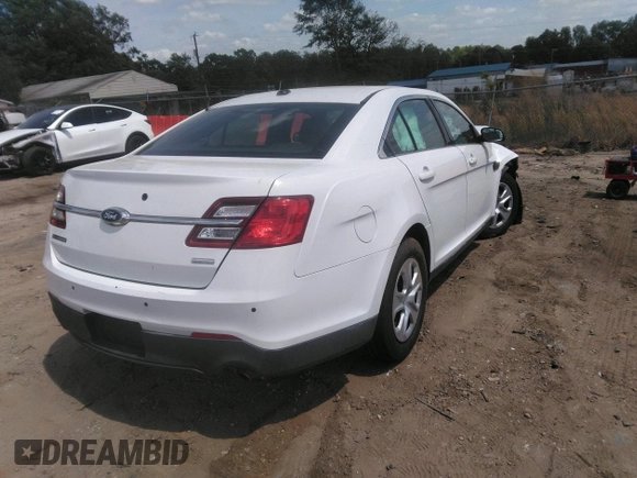 2015 Ford Police Interceptor z VIN 1FAHP2MK5FG140962, wystawiony jako IAAI lot #42085208 z przebiegiem 105 555 mil mil oraz . Historia ofert i sprzedaży dostępna na DreamBid. Obrazek 4.