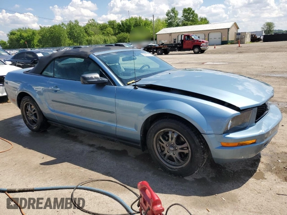 2007 Ford Mustang Deluxe with VIN 1ZVFT84NX75315534, listed as a Copart auction lot 56937315 with 142,609 mi miles and Salvage title. Bid and sale history available at DreamBid. Image 4.