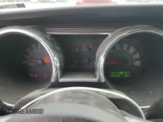 2007 Ford Mustang GT Deluxe z VIN 1ZVFT85H275252373, wystawiony jako Copart lot #55579065 z przebiegiem 125 941 mil mil oraz Szkoda całkowita • Salvage title. Historia ofert i sprzedaży dostępna na DreamBid. Obrazek 9.