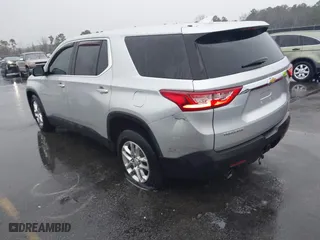 2018 Chevrolet Traverse LS with VIN 1GNERFKWXJJ221060, listed as a IAAI auction lot 41535594 with 138,231 mi miles. Bid and sale history available at carsss.com. Image 3.