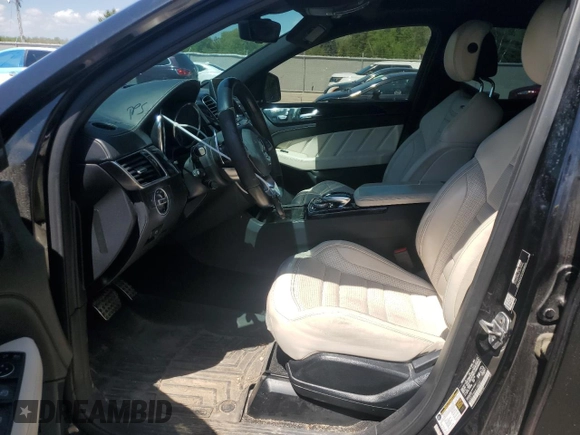 2018 Mercedes-Benz GLE 63 S AMG z VIN 4JGED7FB9JA108622, wystawiony jako Copart lot #57044435 z przebiegiem 138 830 mil mil oraz Czysty tytuł • Clean title. Historia ofert i sprzedaży dostępna na DreamBid. Obrazek 7.
