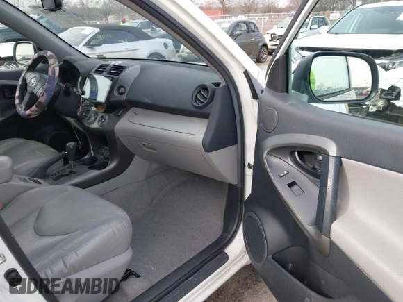 2012 Toyota RAV4 Limited with VIN 2T3DK4DV1CW072009, listed as a IAAI auction lot 41613446 with 134,221 mi miles. Bid and sale history available at carsss.com. Image 5.