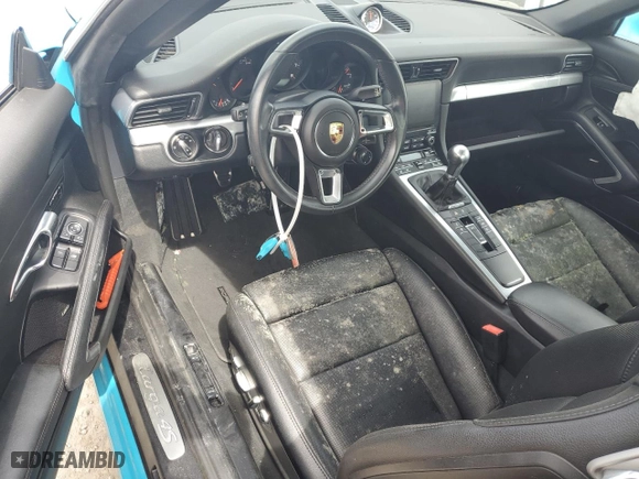 2017 Porsche 911 4S with VIN WP0BB2A98HS136078, listed as a Copart auction lot 75467624 with 0 mi miles and Non Repairable. Bid and sale history available at carsss.com. Image 8.