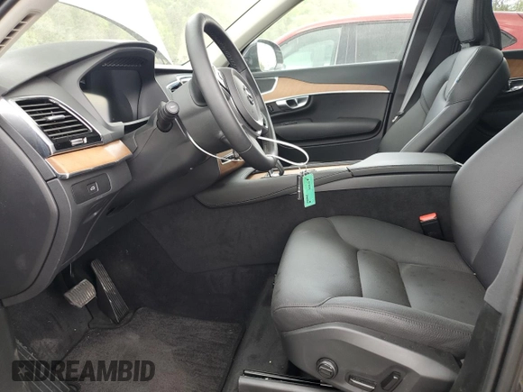 2024 Volvo XC90 Plus Bright Theme z VIN YV4062PE9R1145506, wystawiony jako Copart lot #55670495 z przebiegiem 18 734 mil mil oraz Szkoda całkowita • Salvage title. Historia ofert i sprzedaży dostępna na DreamBid. Obrazek 7.